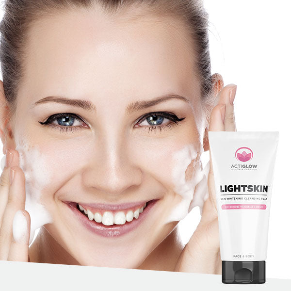 LightSkin Skin Whitening Cleansing Foam